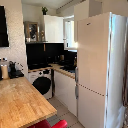 Joli T2/ Tram/ Clim/ Parking/ Wifi/ Piscine Apartment Montpellier Exterior photo