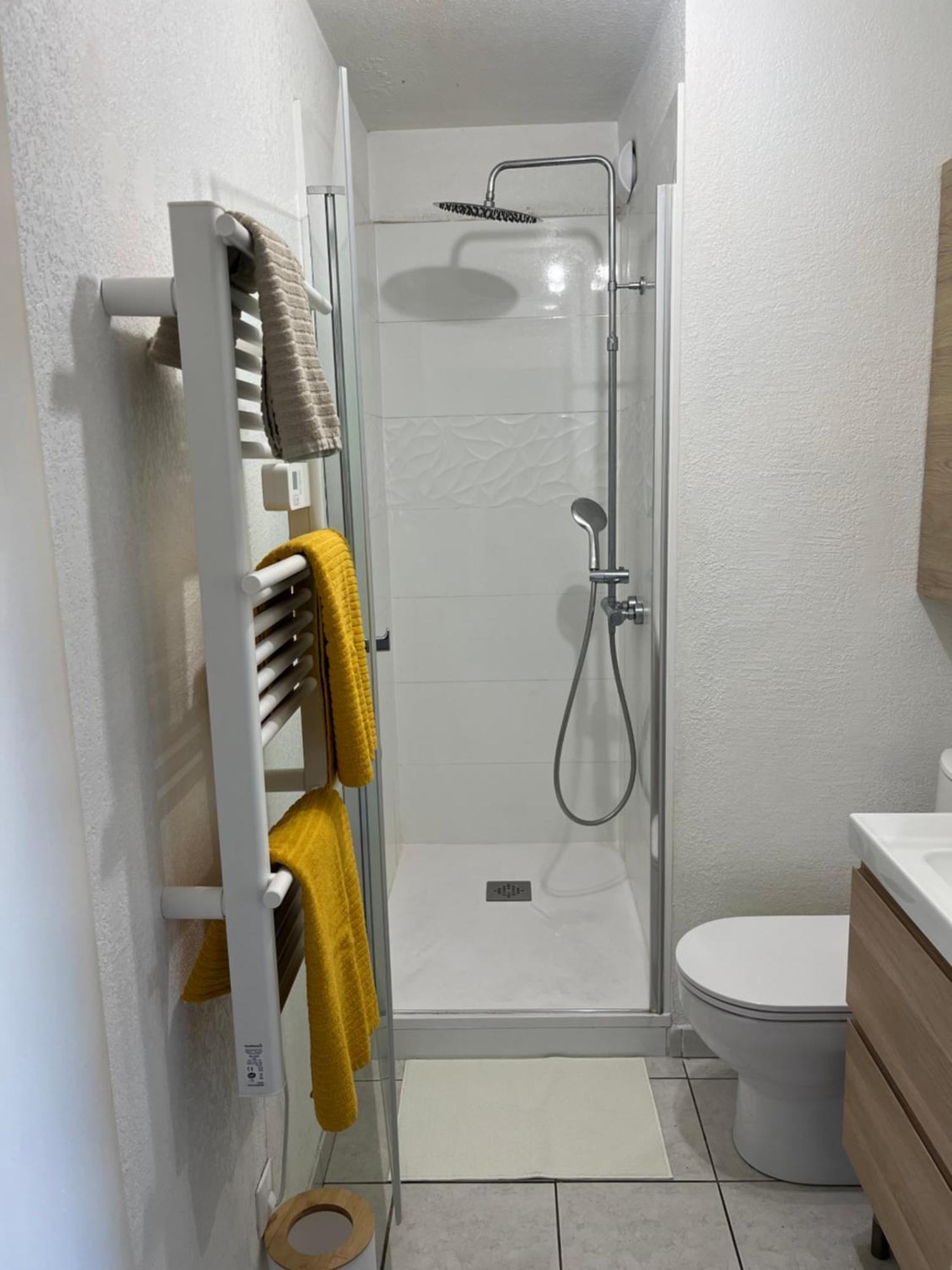 Apartment Joli T2/ Tram/ Clim/ Parking/ Wifi/ Piscine *